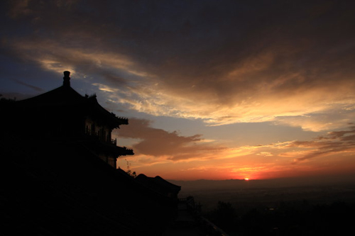 龙泉寺写程序的ＩＴ精英们(图文)