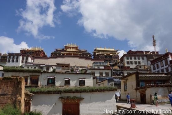 松赞林寺