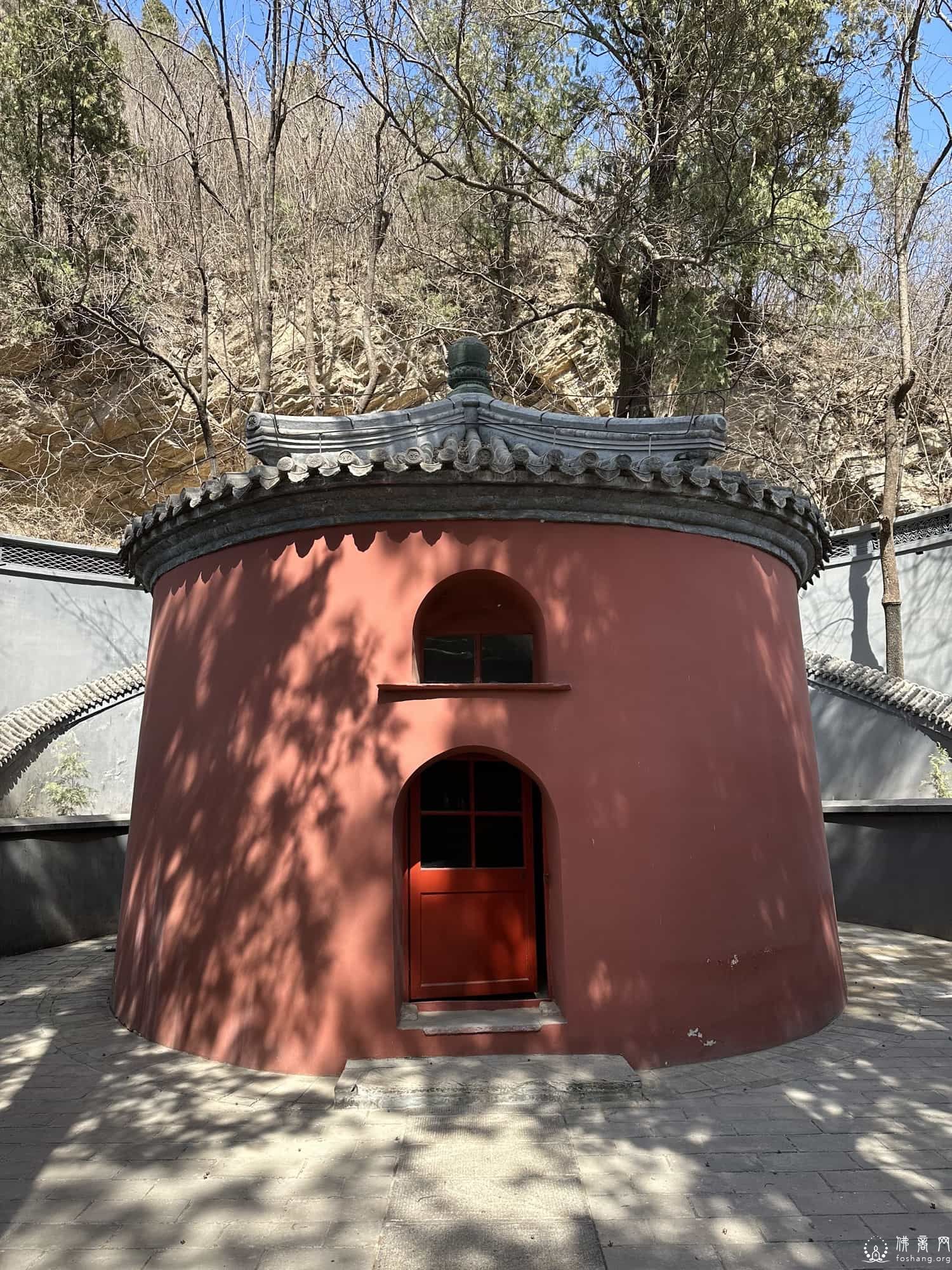 房山河北镇铁瓦寺